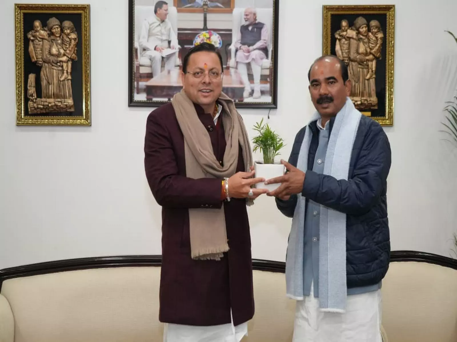 उत्तराखंड के CM धामी, केंद्रीय मंत्री अजय टम्टा प्रमुख परियोजनाओं पर करेंगे चर्चा उत्तराखंड के CM धामी, केंद्रीय मंत्री अजय टम्टा प्रमुख परियोजनाओं पर करेंगे चर्चा