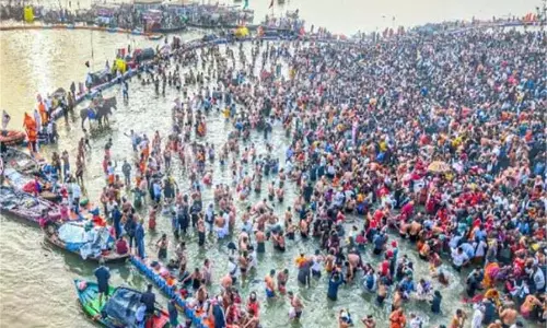 Prayagraj:बसंत पंचमी पर गंगा और संगम में 3.56 करोड़ श्रद्धालुओं ने लगाई डुबकी Prayagraj:बसंत पंचमी पर गंगा और संगम में 3.56 करोड़ श्रद्धालुओं ने लगाई डुबकी