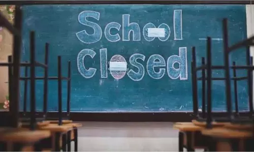 Jammu-Kashmir: खराब मौसम के चलते राजौरी में सभी स्कूल बंद