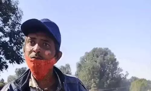 शिक्षा के मंदिर में शर्मनाक करतूत...वीडियो वायरल शिक्षा के मंदिर में शर्मनाक करतूत...वीडियो वायरल
