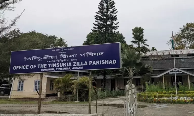 MGNREGA अपडेट: तिनसुकिया में फंड फ्रीज होने के बावजूद विकास कार्य जारी MGNREGA अपडेट: तिनसुकिया में फंड फ्रीज होने के बावजूद विकास कार्य जारी