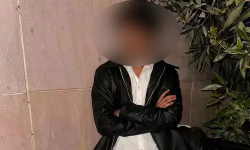हॉस्टल में बीटेक छात्र ने लगाई छलांग, उपचार के दौरान मौत, पुलिस जांच में जुटी हॉस्टल में बीटेक छात्र ने लगाई छलांग, उपचार के दौरान मौत, पुलिस जांच में जुटी