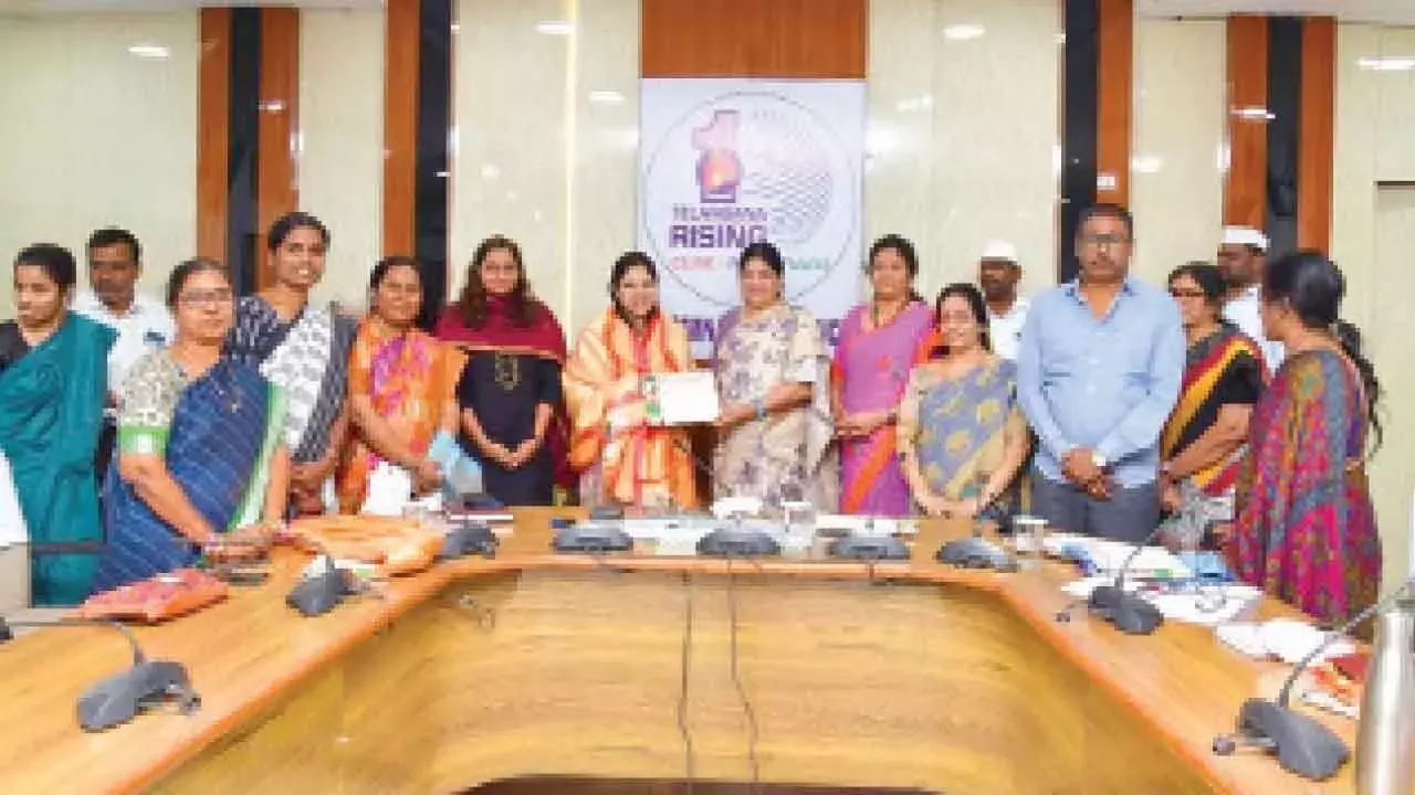 Sita दयाकर रेड्डी ने बाल अधिकारों के बारे में ज़्यादा जागरूकता बढ़ाने का आह्वान किया