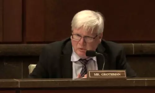 कांग्रेसी ने कहा कि American इमिग्रेशन पॉलिसी टूटने के कगार पर