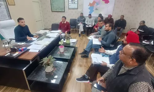 MC कमिश्नर ने अवैध निर्माणों के खिलाफ कार्रवाई का आदेश दिया।