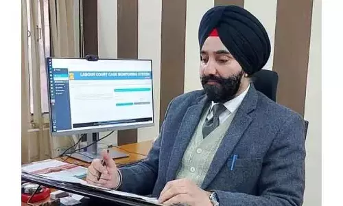 श्रम आयुक्त ने PM-SYM के रोलआउट की समीक्षा की