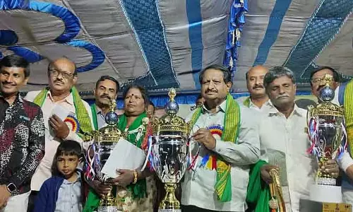 दूध निकालने की प्रतियोगिता: Satish गौड़ा रासू ने पहला स्थान जीता