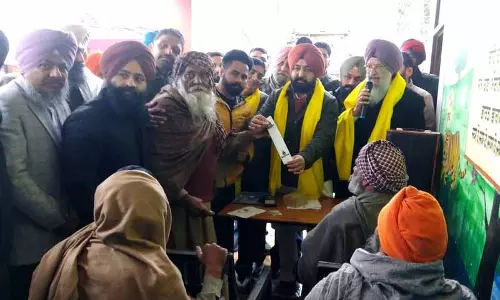 सीएम स्वास्थ्य योजना गरीबों को गुणवत्तापूर्ण इलाज सुनिश्चित करेगी: Minister Mundiyan सीएम स्वास्थ्य योजना गरीबों को गुणवत्तापूर्ण इलाज सुनिश्चित करेगी: Minister Mundiyan