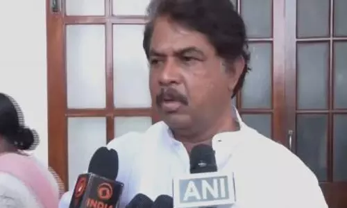 एक्साइज रिश्वत मामले पर BJP का हमला, कर्नाटक मंत्री से इस्तीफा मांगा