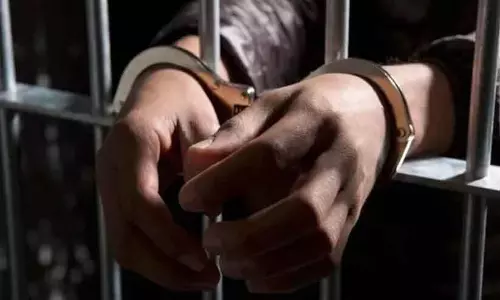 मां और बेटी ने आत्महत्या की; Mumbai में बेटी के पति को गिरफ्तार किया