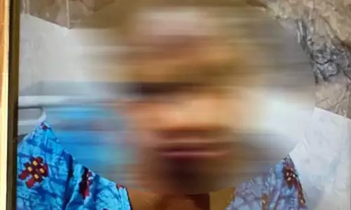 पेट्रोल लेकर ससुराल पहुंचा और पत्नी को आग में झोंका, हालत नाजुक