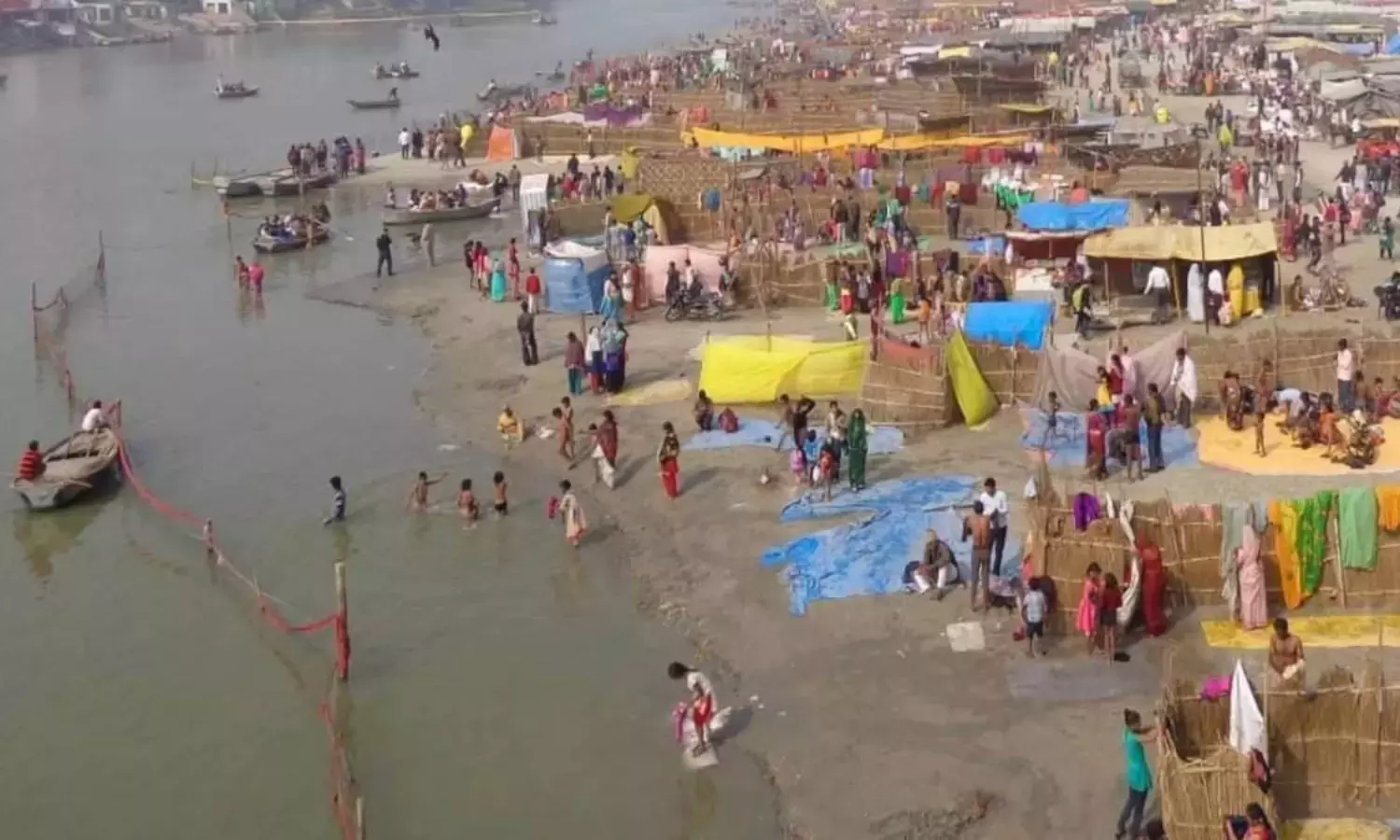 Farrukhabad: मेला राम नगरिया में श्रद्धा और आस्था का संगम Farrukhabad: मेला राम नगरिया में श्रद्धा और आस्था का संगम