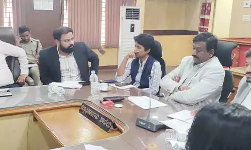 कार्यक्रम की सफलता के लिए सक्रिय रहें: DC
