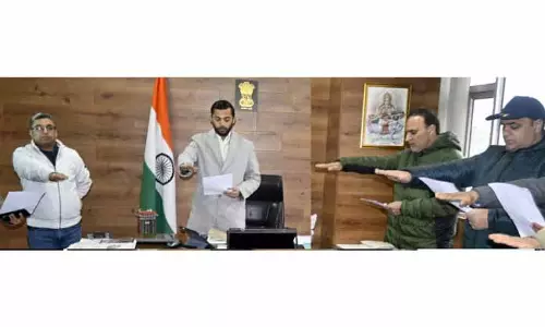 निदेशक सूचना ने DIPR के अधिकारियों, कर्मचारियों को NVD की शपथ दिलाई