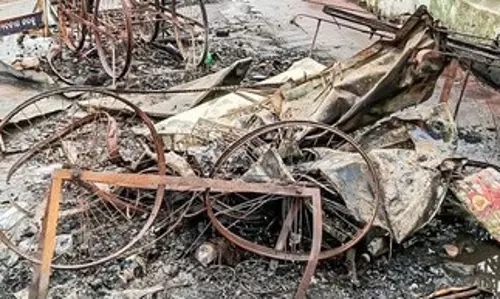 तराना झड़प: कांग्रेस ने SP और कलेक्टर के हटाने की मांग की तराना झड़प: कांग्रेस ने SP और कलेक्टर के हटाने की मांग की