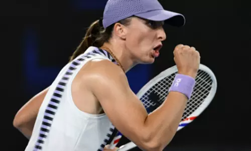 Australian Open: स्वियाटेक ने कालिंस्काया को हराकर राउंड ऑफ़ 16 में जगह बनाई