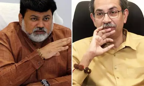 हार मान लो..., उदय सामंत ने Uddhav Thackeray की कड़ी आलोचना की हार मान लो..., उदय सामंत ने Uddhav Thackeray की कड़ी आलोचना की