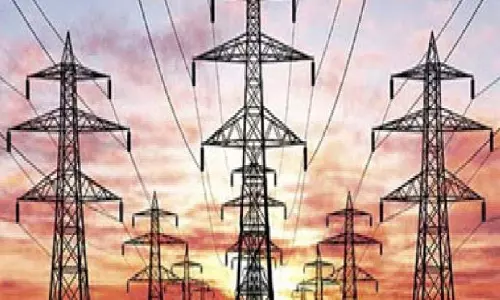 Mahavitaran में 27,675 पद खाली हैं; संगठनों ने सरकार से कार्रवाई की मांग की Mahavitaran में 27,675 पद खाली हैं; संगठनों ने सरकार से कार्रवाई की मांग की