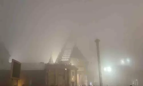 पश्चिमी विक्षोभ के कारण Odisha में ठंड कम, पुरी घने कोहरे में लिपटी रही पश्चिमी विक्षोभ के कारण Odisha में ठंड कम, पुरी घने कोहरे में लिपटी रही