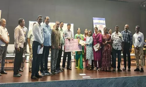 पुट्टापाका ZPHS के छात्र ने इंग्लिश ओलंपियाड में राज्य स्तर पर दूसरा स्थान हासिल किया