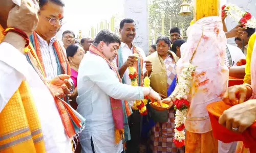 Transport Minister का आश्वासन: मांग बढ़ी तो तुरंत चलेंगी और बसें, चौबीसों घंटे तैनात रहेगा स्टाफ Transport Minister का आश्वासन: मांग बढ़ी तो तुरंत चलेंगी और बसें, चौबीसों घंटे तैनात रहेगा स्टाफ