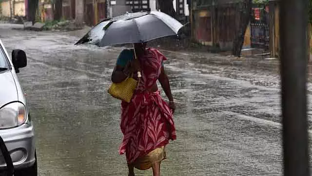 Tamil Nadu के 10 जिलों में सुबह 10 बजे तक हल्की बारिश की संभावना Tamil Nadu के 10 जिलों में सुबह 10 बजे तक हल्की बारिश की संभावना
