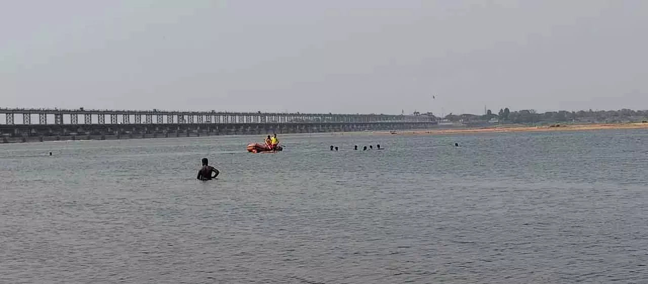 Mahanadi ट्रिब्यूनल विवाद फिर सुर्खियों में आया, ओडिशा ने पिछली कमियों को निशाना बनाया Mahanadi ट्रिब्यूनल विवाद फिर सुर्खियों में आया, ओडिशा ने पिछली कमियों को निशाना बनाया