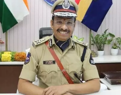 तेलंगाना: टॉप कॉप ने आरोप को लेकर BRS नेता को नोटिस भेजा तेलंगाना: टॉप कॉप ने आरोप को लेकर BRS नेता को नोटिस भेजा