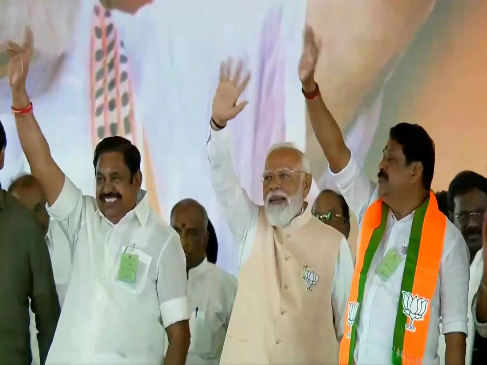 PM मोदी ने एनडीए को तमिलनाडु का पसंदीदा विकल्प बताया PM मोदी ने एनडीए को तमिलनाडु का पसंदीदा विकल्प बताया