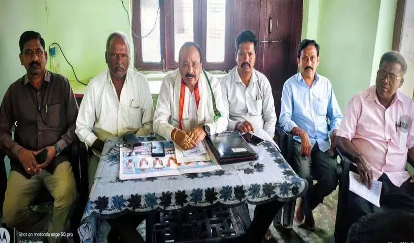 पिट्टाला नागेश्वर राव ने ग्रामीण doctor training फिर से शुरू करने की मांग की पिट्टाला नागेश्वर राव ने ग्रामीण doctor training फिर से शुरू करने की मांग की