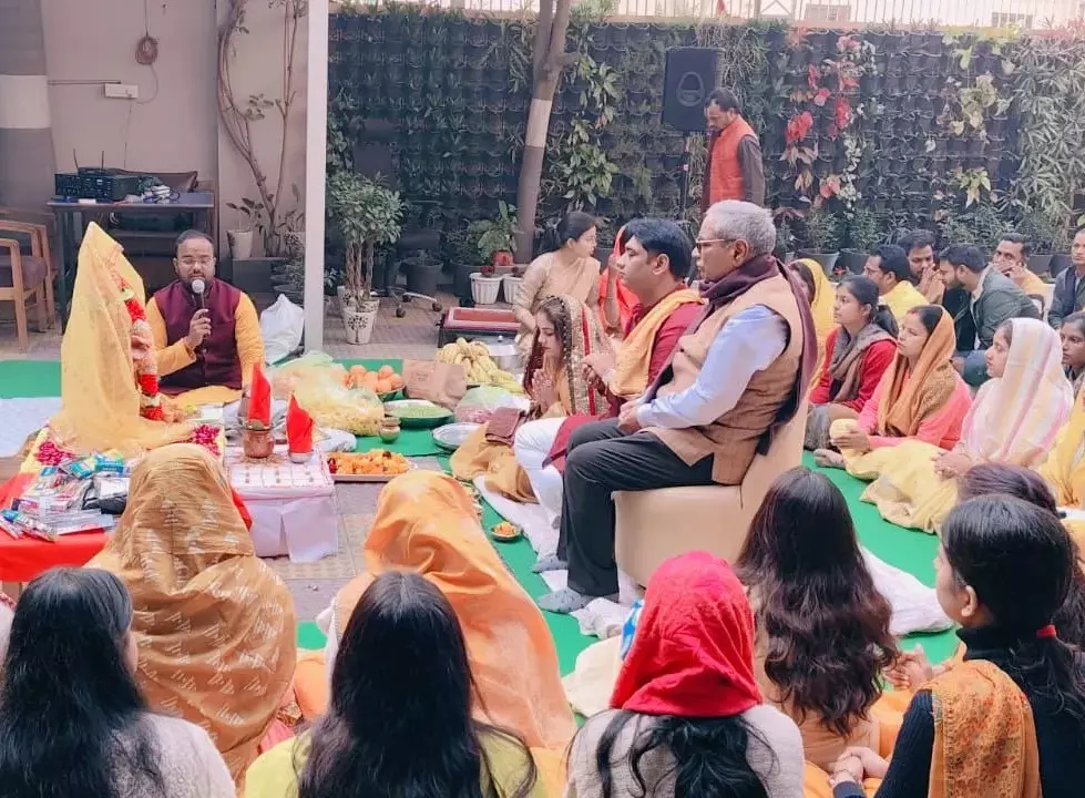 Basti: श्रद्धा और आस्था से मनाया गया सरस्वती पूजन Basti: श्रद्धा और आस्था से मनाया गया सरस्वती पूजन