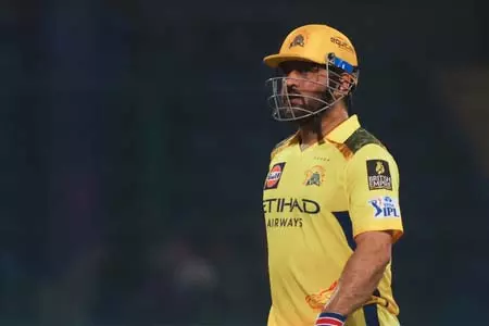 आईपीएल 2026 की तैयारी में जुटे धोनी, जेएससीए ने शेयर किया वीडियो आईपीएल 2026 की तैयारी में जुटे धोनी, जेएससीए ने शेयर किया वीडियो