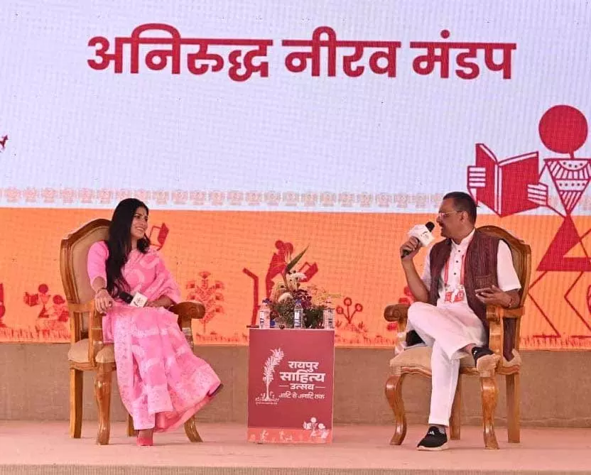 जब हम मिट्टी में मिल रहे हो तो ये मिट्टी भी रोये इस धरती की : रुबिका लियाकत जब हम मिट्टी में मिल रहे हो तो ये मिट्टी भी रोये इस धरती की : रुबिका लियाकत