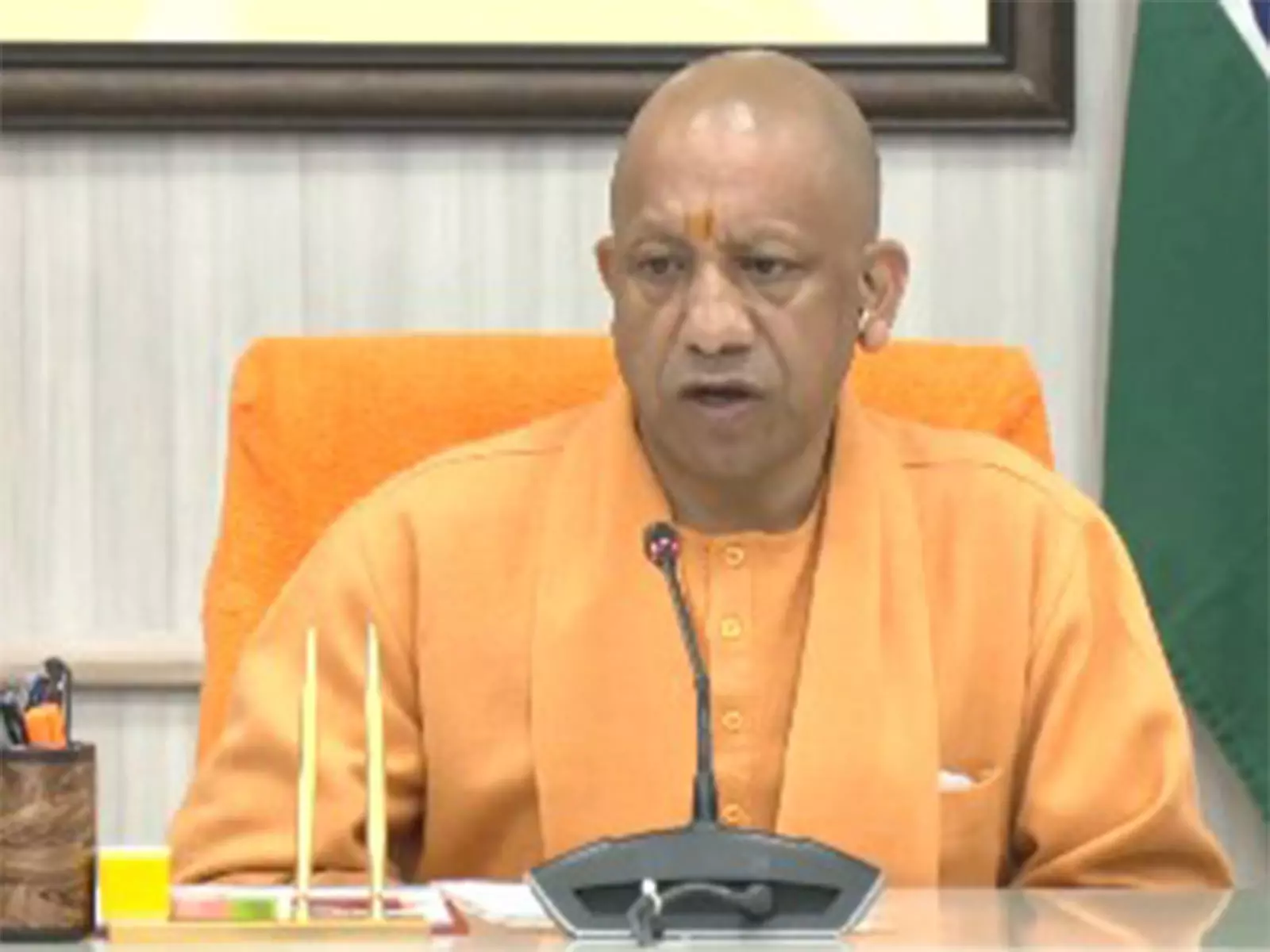 Yogi Adityanath ने उत्तर प्रदेश दिवस पर लोगों को शुभकामनाएं दीं Yogi Adityanath ने उत्तर प्रदेश दिवस पर लोगों को शुभकामनाएं दीं
