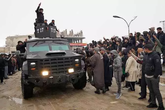 युद्धविराम पर सहमति: Damascus और SDF एक महीने के लिए संघर्ष विराम बढ़ाने पर राजी युद्धविराम पर सहमति: Damascus और SDF एक महीने के लिए संघर्ष विराम बढ़ाने पर राजी