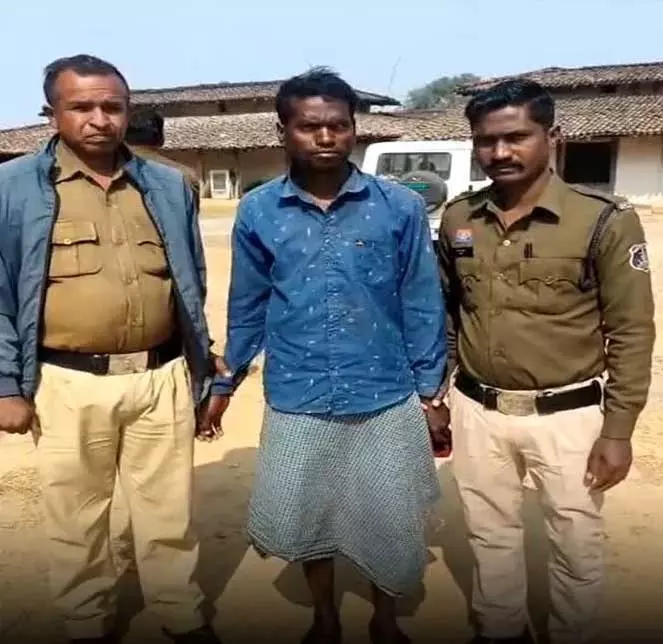 CG: बीमारी और झाड़फूंक के भ्रम में पति ने पत्नी की गला दबाकर की हत्या CG: बीमारी और झाड़फूंक के भ्रम में पति ने पत्नी की गला दबाकर की हत्या