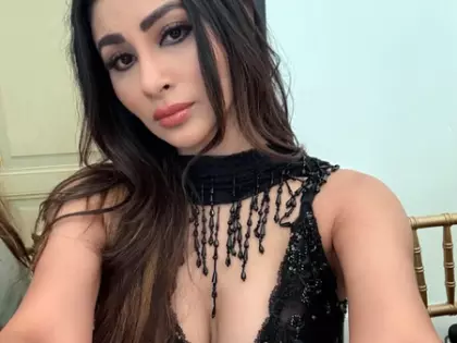 Mouni Roy ने इवेंट में उत्पीड़न का खुलासा किया Mouni Roy ने इवेंट में उत्पीड़न का खुलासा किया