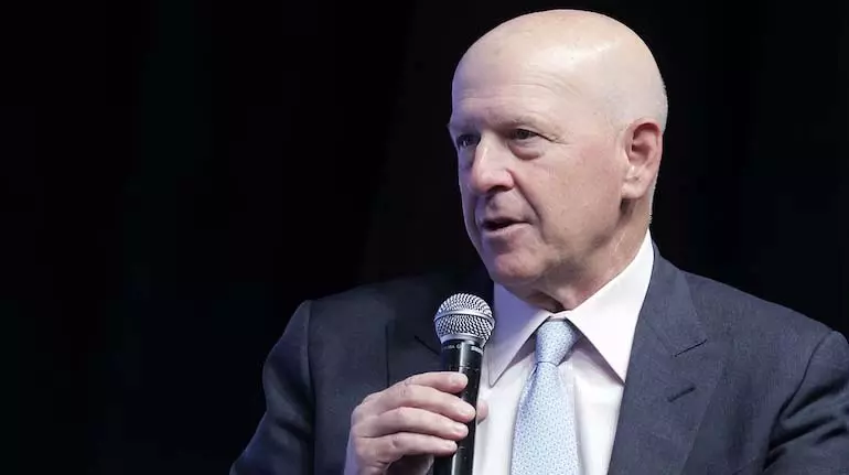 Goldman Sachs ने CEO सोलोमन की सैलरी 21% बढ़ाकर $47 मिलियन कर दी Goldman Sachs ने CEO सोलोमन की सैलरी 21% बढ़ाकर $47 मिलियन कर दी