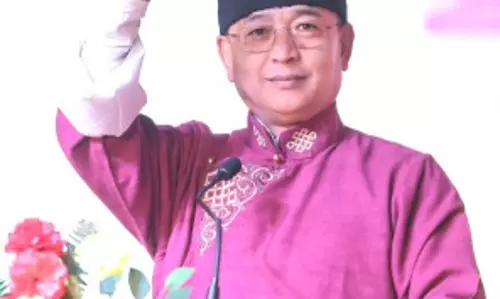 Sikkim: मुख्यमंत्री दार्जिलिंग में AITBA कन्वेंशन में शामिल हुए Sikkim: मुख्यमंत्री दार्जिलिंग में AITBA कन्वेंशन में शामिल हुए