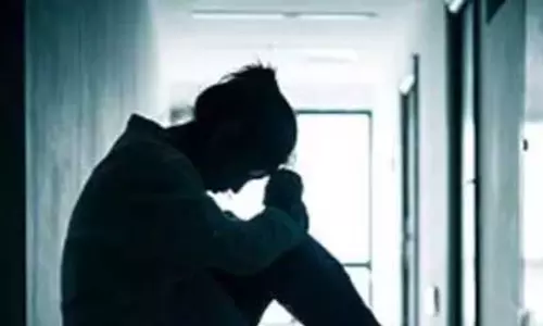 होटल में छोड़कर भागा प्रेमी, किशोरी को बंधक बनाकर कराया गया देह व्यापार होटल में छोड़कर भागा प्रेमी, किशोरी को बंधक बनाकर कराया गया देह व्यापार