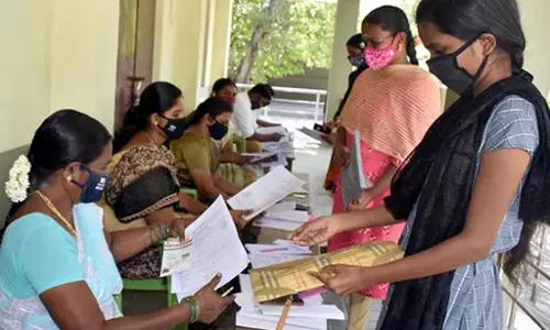 Tamil Nadu : मतदाताओं की शिकायतों के लिए आज विशेष शिविर लगाए जाएंगे