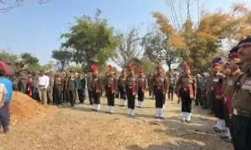 Ranchi: वीर सपूत अजय लकड़ा  की  पैतृक गांव में सैन्य सम्मान के साथ अंतिम विदाई