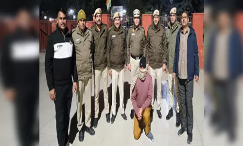 पुलिस ने फर्जी दस्तावेजों से वाहन बेचने वाले गिरोह को किया बेनकाब, फरार आरोपी गिरफ्तार
