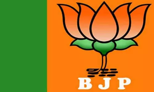 MP : सेंधवा में बीजेपी नेता ने कहा कि कांग्रेस जनता को गुमराह कर रही है