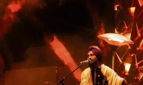 Haryana : सरताज ने सिरसा में दर्शकों को मंत्रमुग्ध कर दिया Haryana : सरताज ने सिरसा में दर्शकों को मंत्रमुग्ध कर दिया