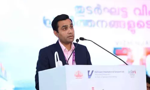 करण अडानी ने विझिंजम पोर्ट के फेज II विस्तार पर कहा, द्विदलीय समर्थन की सराहना करण अडानी ने विझिंजम पोर्ट के फेज II विस्तार पर कहा, द्विदलीय समर्थन की सराहना
