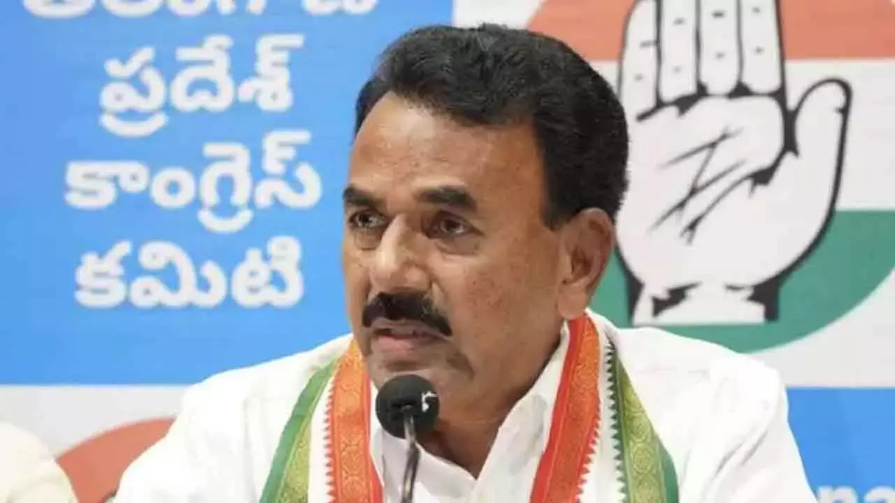 KCR सरकार ने विपक्षी नेताओं पर जासूसी करने के लिए पुलिस का इस्तेमाल किया: जुपल्ली