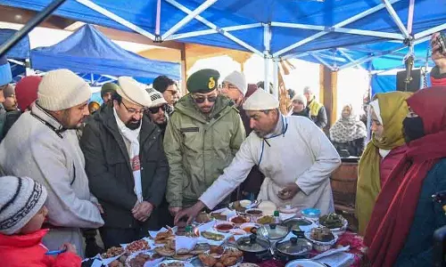 Leh एथनिक फूड फेस्टिवल: लद्दाख की पाक विरासत का जश्न Leh एथनिक फूड फेस्टिवल: लद्दाख की पाक विरासत का जश्न
