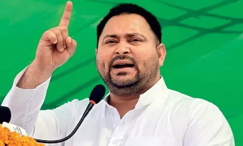 तेजस्वी यादव के हाथों में अब RJD की कमान तेजस्वी यादव के हाथों में अब RJD की कमान