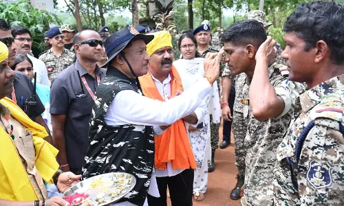 विष्णु के सुशासन से संवर रहा छत्तीसगढ़ विष्णु के सुशासन से संवर रहा छत्तीसगढ़